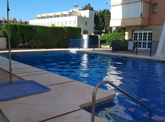 Victoria Boutique De *