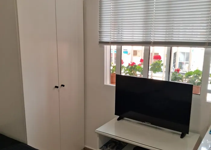 Victoria Boutique De Torremolinos