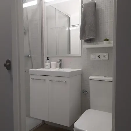 Victoria Boutique De *